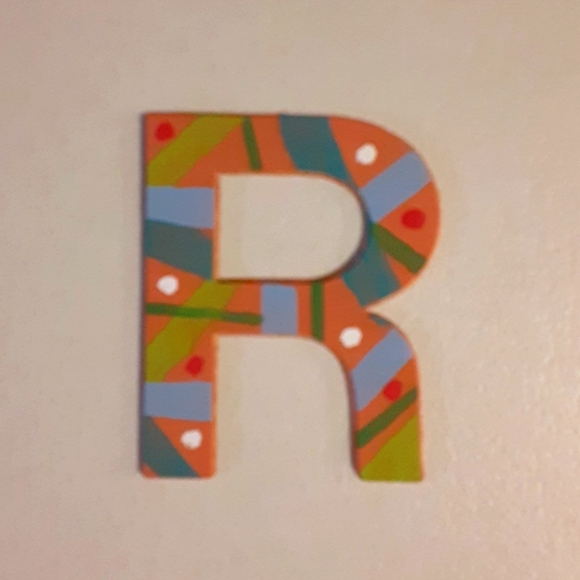 HANDPAINTED INITIAL LETTER R - Picture 2 of 4